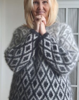 ROMB SWEATER